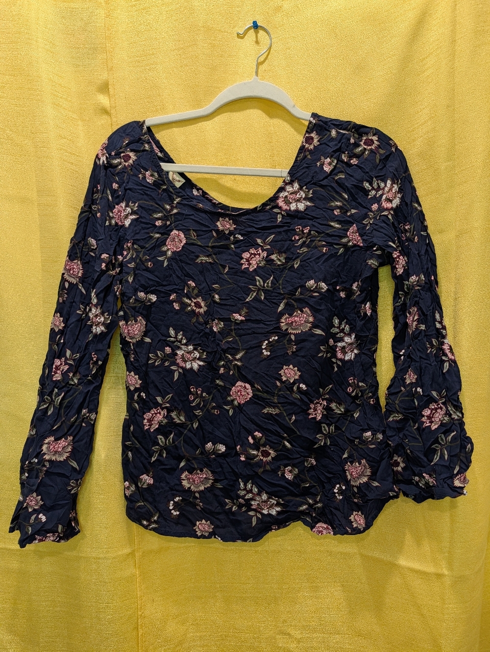 Faded Glory Navy Blue Floral Blouse